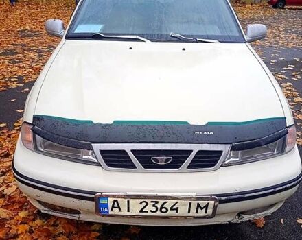 Белый Дэу Нексия, объемом двигателя 1.5 л и пробегом 325 тыс. км за 1500 $, фото 3 на Automoto.ua