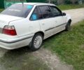Белый Дэу Нексия, объемом двигателя 1.5 л и пробегом 210 тыс. км за 785 $, фото 1 на Automoto.ua