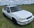 Белый Дэу Нексия, объемом двигателя 1.5 л и пробегом 200 тыс. км за 700 $, фото 1 на Automoto.ua