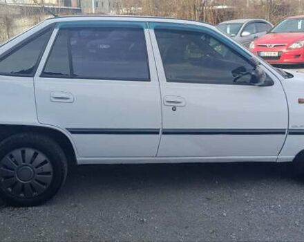 Белый Дэу Нексия, объемом двигателя 1.5 л и пробегом 212 тыс. км за 1850 $, фото 3 на Automoto.ua