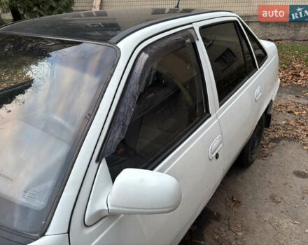 Белый Дэу Нексия, объемом двигателя 1.5 л и пробегом 249 тыс. км за 1600 $, фото 8 на Automoto.ua