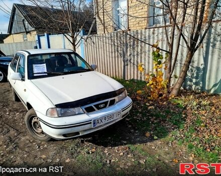 Белый Дэу Нексия, объемом двигателя 1.5 л и пробегом 190 тыс. км за 1200 $, фото 1 на Automoto.ua