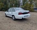 Белый Дэу Нексия, объемом двигателя 1.5 л и пробегом 345 тыс. км за 1700 $, фото 4 на Automoto.ua
