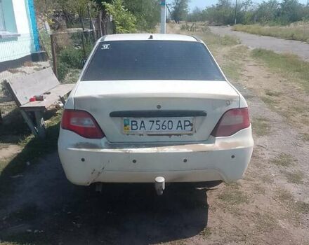 Білий Деу Нексія, об'ємом двигуна 1.5 л та пробігом 300 тис. км за 1300 $, фото 1 на Automoto.ua