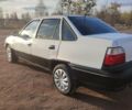 Білий Деу Нексія, об'ємом двигуна 1.5 л та пробігом 333 тис. км за 1300 $, фото 5 на Automoto.ua