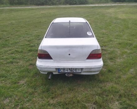 Белый Дэу Нексия, объемом двигателя 1.5 л и пробегом 999 тыс. км за 700 $, фото 4 на Automoto.ua