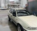 Білий Деу Нексія, об'ємом двигуна 1.5 л та пробігом 170 тис. км за 2100 $, фото 2 на Automoto.ua