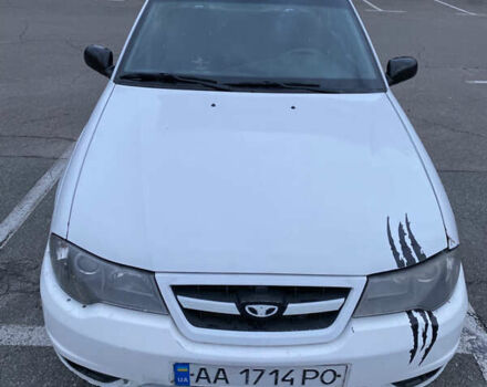 Деу Нексія 2009 у Києві на Automoto.ua Білий Деу Нексія, об'ємом двигуна 1.5 л та пробігом 180 тис. км за 1500 $, фото 2 на Automoto.ua