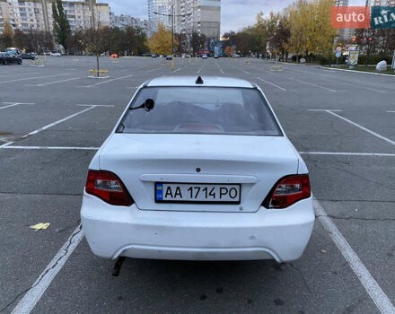Деу Нексія 2009 у Києві на Automoto.ua Білий Деу Нексія, об'ємом двигуна 1.5 л та пробігом 180 тис. км за 1500 $, фото 6 на Automoto.ua