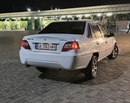 Белый Дэу Нексия, объемом двигателя 1.6 л и пробегом 298 тыс. км за 1650 $, фото 2 на Automoto.ua
