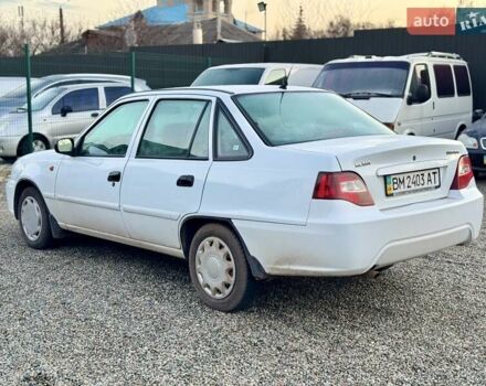 Белый Дэу Нексия, объемом двигателя 1.5 л и пробегом 209 тыс. км за 2399 $, фото 14 на Automoto.ua