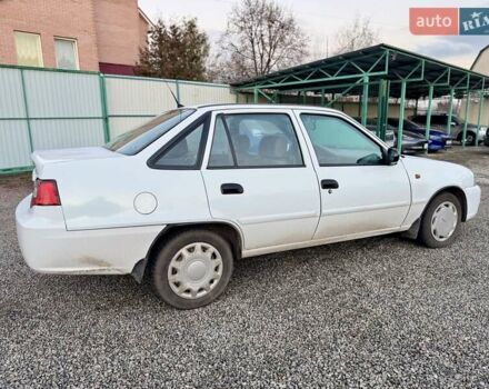 Белый Дэу Нексия, объемом двигателя 1.5 л и пробегом 209 тыс. км за 2399 $, фото 8 на Automoto.ua