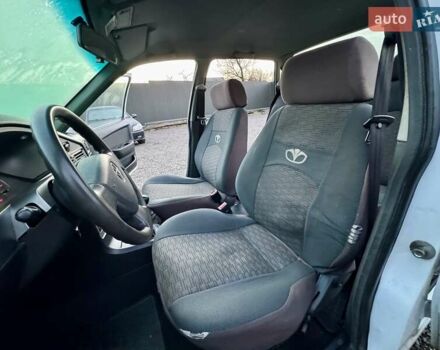 Белый Дэу Нексия, объемом двигателя 1.5 л и пробегом 209 тыс. км за 2399 $, фото 16 на Automoto.ua