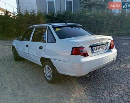 Білий Деу Нексія, об'ємом двигуна 1.5 л та пробігом 300 тис. км за 1650 $, фото 6 на Automoto.ua