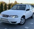 Белый Дэу Нексия, объемом двигателя 1.6 л и пробегом 200 тыс. км за 1750 $, фото 1 на Automoto.ua