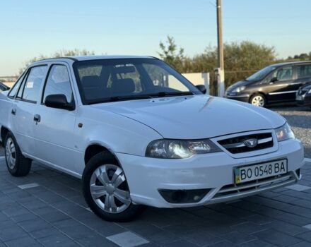 Белый Дэу Нексия, объемом двигателя 1.6 л и пробегом 200 тыс. км за 1550 $, фото 5 на Automoto.ua