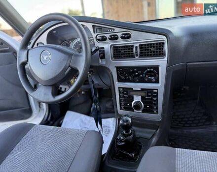 Белый Дэу Нексия, объемом двигателя 1.6 л и пробегом 150 тыс. км за 1650 $, фото 41 на Automoto.ua