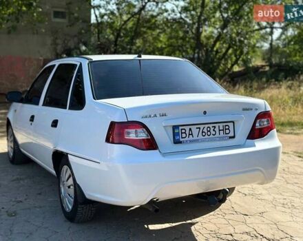 Белый Дэу Нексия, объемом двигателя 1.6 л и пробегом 165 тыс. км за 1800 $, фото 2 на Automoto.ua