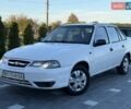 Белый Дэу Нексия, объемом двигателя 1.6 л и пробегом 150 тыс. км за 1650 $, фото 2 на Automoto.ua
