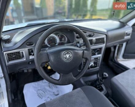 Белый Дэу Нексия, объемом двигателя 1.6 л и пробегом 150 тыс. км за 1650 $, фото 27 на Automoto.ua