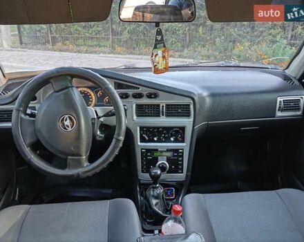 Білий Деу Нексія, об'ємом двигуна 1.5 л та пробігом 300 тис. км за 1650 $, фото 5 на Automoto.ua