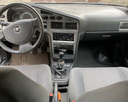 Белый Дэу Нексия, объемом двигателя 1.5 л и пробегом 280 тыс. км за 2200 $, фото 4 на Automoto.ua