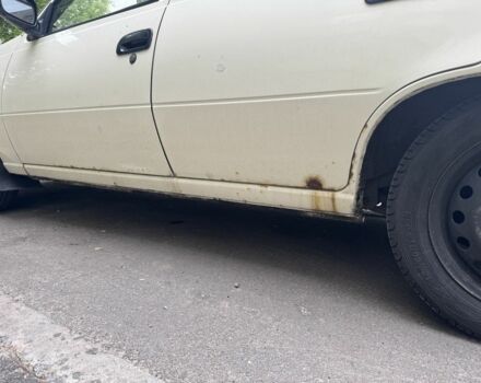 Белый Дэу Нексия, объемом двигателя 1.5 л и пробегом 153 тыс. км за 1500 $, фото 7 на Automoto.ua