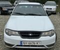 Дэу Нексия 2012 в Ивано-Франковске на Automoto.ua Белый Дэу Нексия, объемом двигателя 1.5 л и пробегом 300 тыс. км за 950 $, фото 1 на Automoto.ua