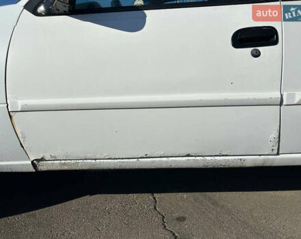 Белый Дэу Нексия, объемом двигателя 1.5 л и пробегом 155 тыс. км за 2300 $, фото 7 на Automoto.ua