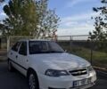 Белый Дэу Нексия, объемом двигателя 1.6 л и пробегом 325 тыс. км за 1650 $, фото 1 на Automoto.ua