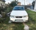 Белый Дэу Нексия, объемом двигателя 1.6 л и пробегом 240 тыс. км за 3500 $, фото 1 на Automoto.ua