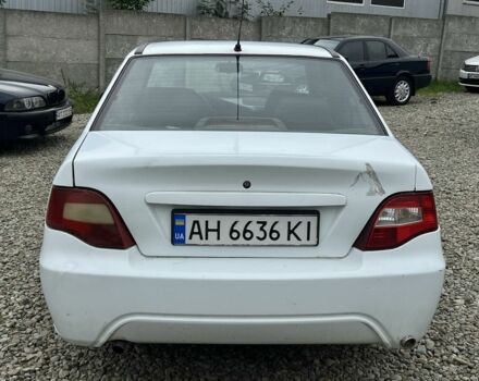 Дэу Нексия 2012 в Ивано-Франковске на Automoto.ua Белый Дэу Нексия, объемом двигателя 1.5 л и пробегом 300 тыс. км за 950 $, фото 4 на Automoto.ua