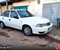 Белый Дэу Нексия, объемом двигателя 1.6 л и пробегом 120 тыс. км за 3500 $, фото 1 на Automoto.ua
