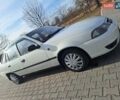 Белый Дэу Нексия, объемом двигателя 1.6 л и пробегом 321 тыс. км за 1600 $, фото 9 на Automoto.ua