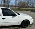 Белый Дэу Нексия, объемом двигателя 1.5 л и пробегом 210 тыс. км за 2400 $, фото 6 на Automoto.ua