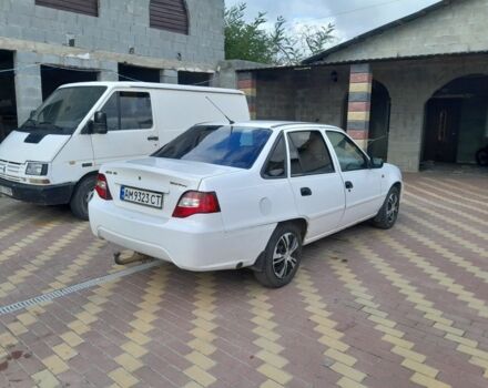 Белый Дэу Нексия, объемом двигателя 1.6 л и пробегом 1 тыс. км за 1700 $, фото 9 на Automoto.ua