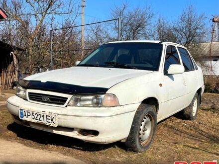 Деу Нексія 1997 у Олевске на Automoto.ua Білий Деу Нексія, об'ємом двигуна 1.5 л та пробігом 100 тис. км за 600 $, фото 1 на Automoto.ua