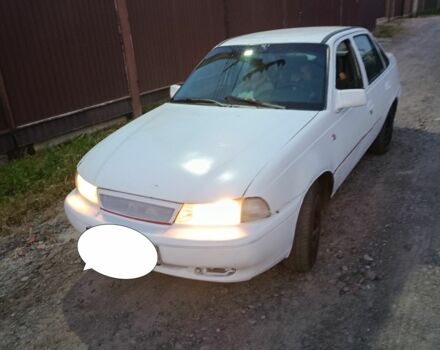 Белый Дэу Нексия, объемом двигателя 1.5 л и пробегом 500 тыс. км за 761 $, фото 1 на Automoto.ua