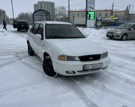 Белый Дэу Нексия, объемом двигателя 1.5 л и пробегом 261 тыс. км за 1050 $, фото 1 на Automoto.ua