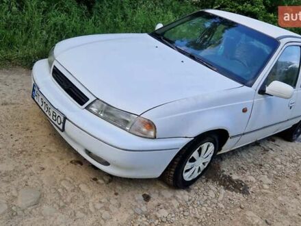 Деу Нексія 2005 у Калуше на Automoto.ua Білий Деу Нексія, об'ємом двигуна 1.5 л та пробігом 143 тис. км за 780 $, фото 1 на Automoto.ua
