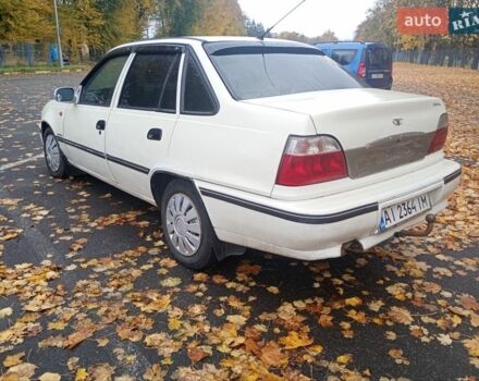 Белый Дэу Нексия, объемом двигателя 1.5 л и пробегом 235 тыс. км за 1500 $, фото 1 на Automoto.ua