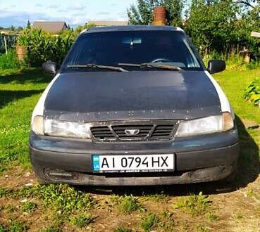 Дэу Нексия 2006 в Киеве на Automoto.ua Белый Дэу Нексия, объемом двигателя 1.5 л и пробегом 230 тыс. км за 1600 $, фото 1 на Automoto.ua