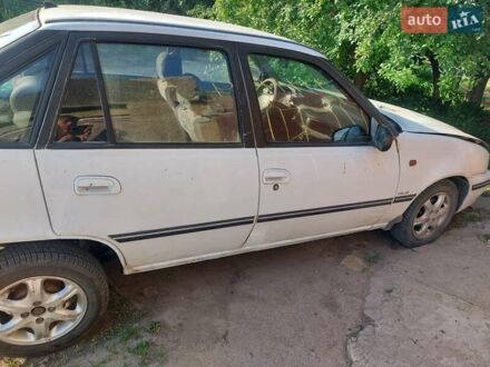 Білий Деу Нексія, об'ємом двигуна 1.5 л та пробігом 300 тис. км за 839 $, фото 1 на Automoto.ua