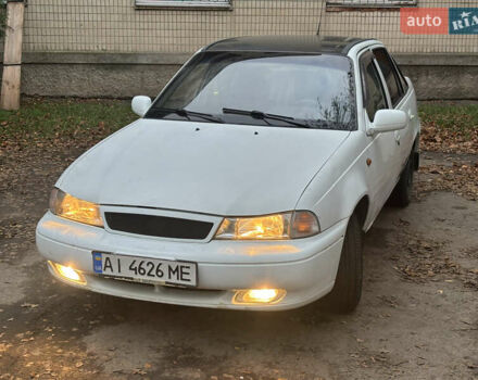 Белый Дэу Нексия, объемом двигателя 1.5 л и пробегом 249 тыс. км за 1600 $, фото 1 на Automoto.ua