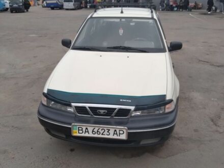 Деу Нексія 2007 у Кропивницькому (Кіровограді) на Automoto.ua Білий Деу Нексія, об'ємом двигуна 1.5 л та пробігом 126 тис. км за 2500 $, фото 1 на Automoto.ua