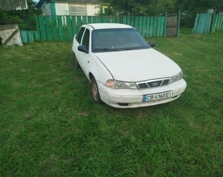 Белый Дэу Нексия, объемом двигателя 1.5 л и пробегом 999 тыс. км за 800 $, фото 1 на Automoto.ua