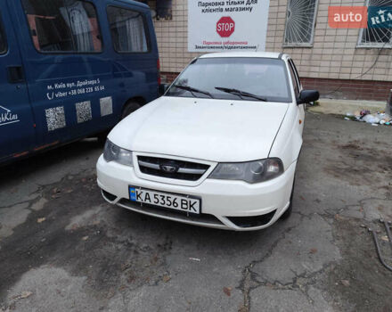 Белый Дэу Нексия, объемом двигателя 1.5 л и пробегом 318 тыс. км за 1500 $, фото 1 на Automoto.ua
