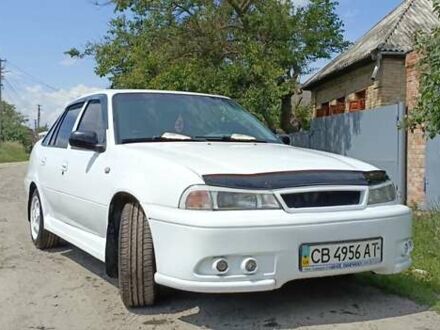 Дэу Нексия 2008 в Нежине на Automoto.ua Белый Дэу Нексия, объемом двигателя 1.5 л и пробегом 229 тыс. км за 2500 $, фото 1 на Automoto.ua
