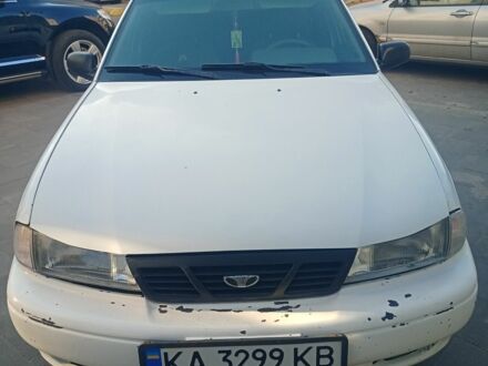 Белый Дэу Нексия, объемом двигателя 1.5 л и пробегом 342 тыс. км за 1400 $, фото 1 на Automoto.ua