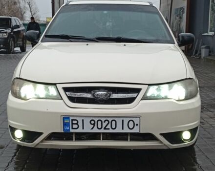 Белый Дэу Нексия, объемом двигателя 1.5 л и пробегом 111 тыс. км за 2200 $, фото 1 на Automoto.ua